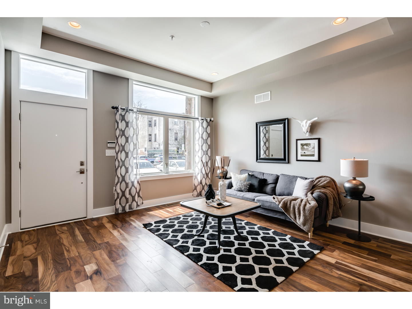 BELLA VISTA - Residential