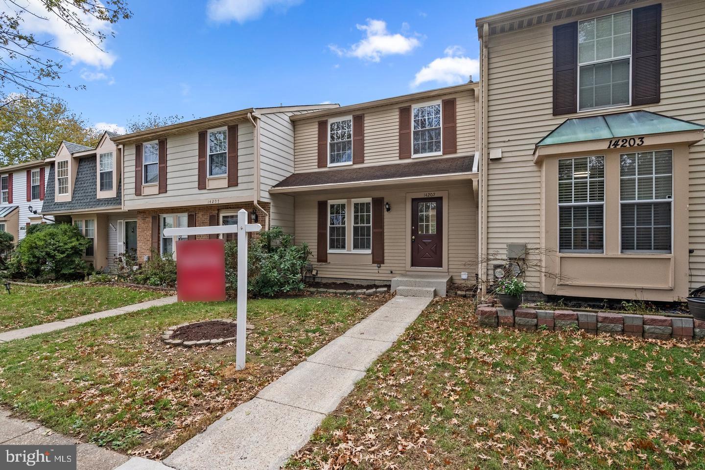 14205 CASTLEMOOR COURT
