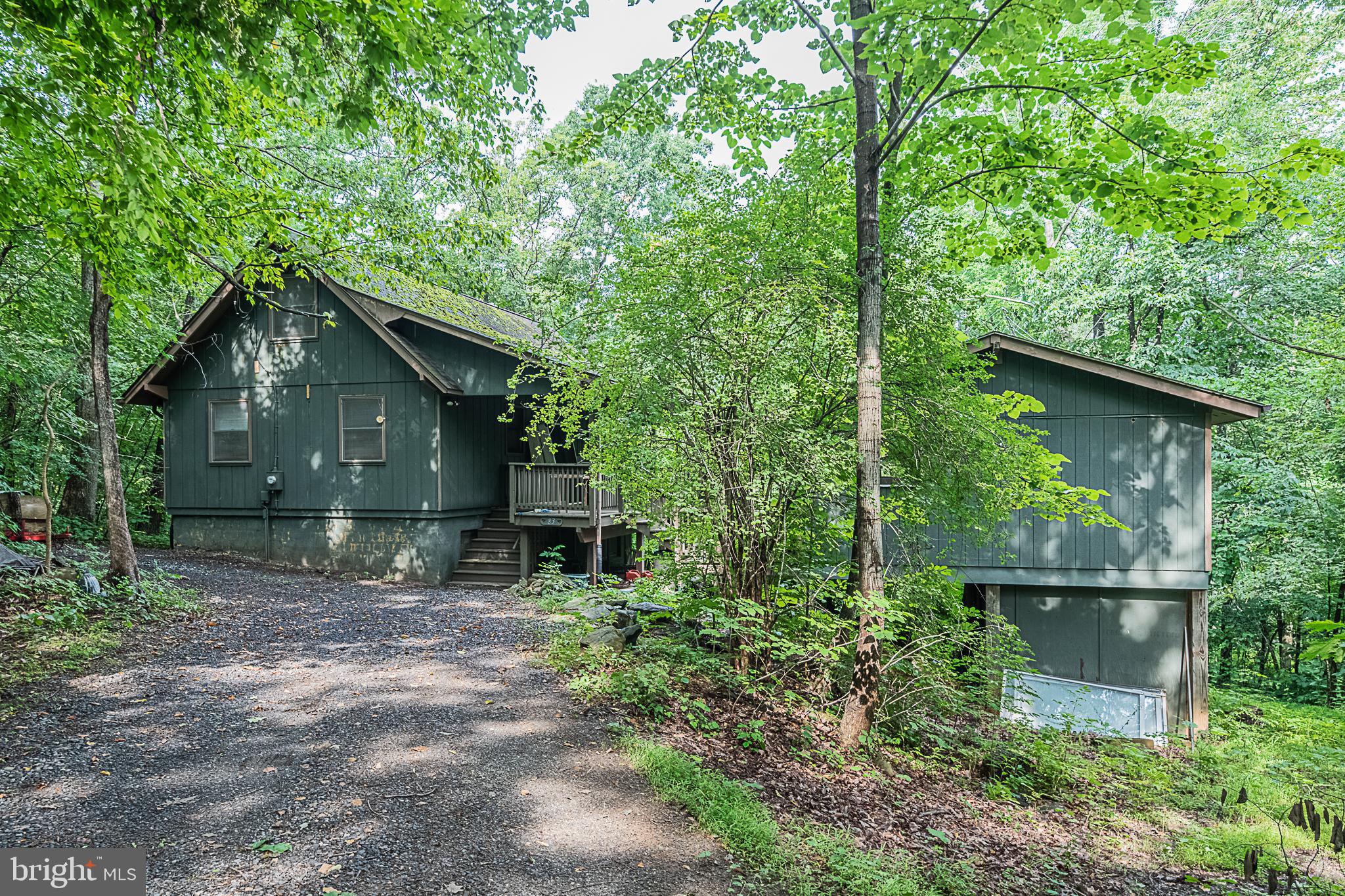 BLUE MOUNTAIN - Residential