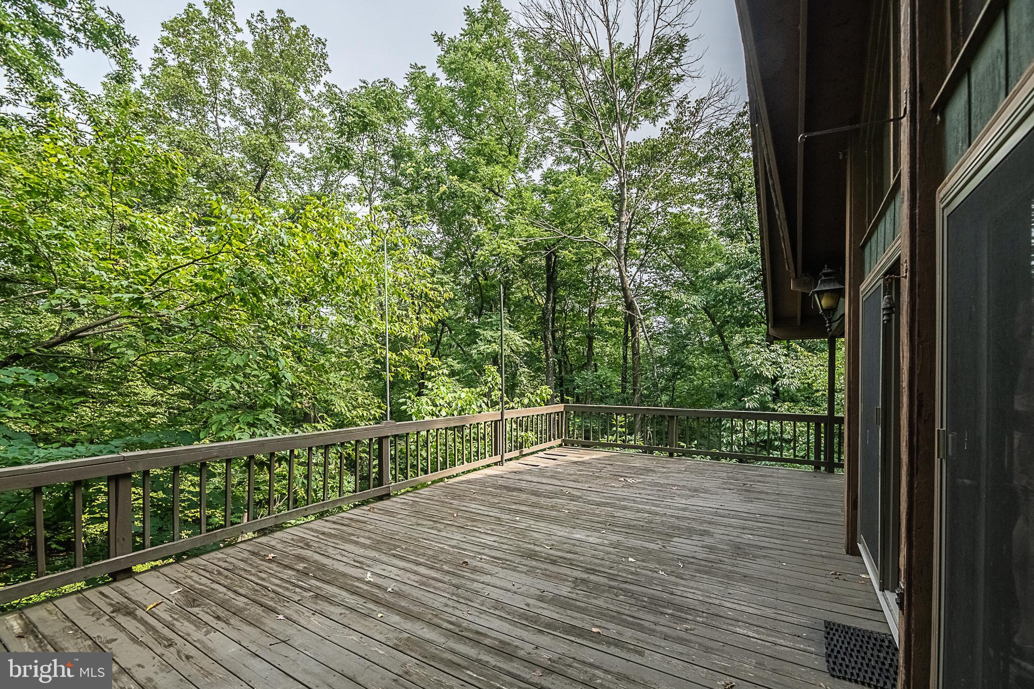 BLUE MOUNTAIN - Residential