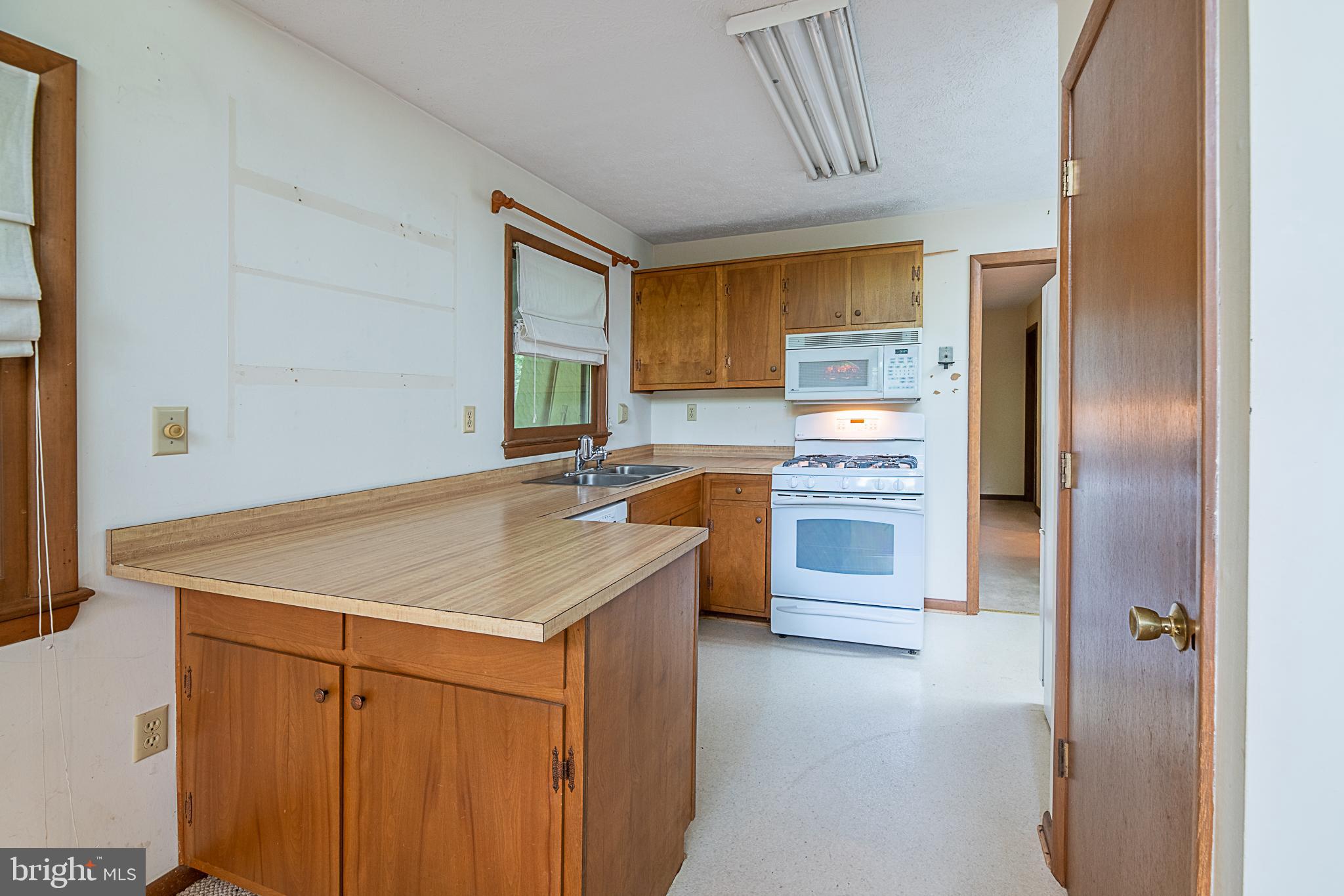 BLUE MOUNTAIN - Residential