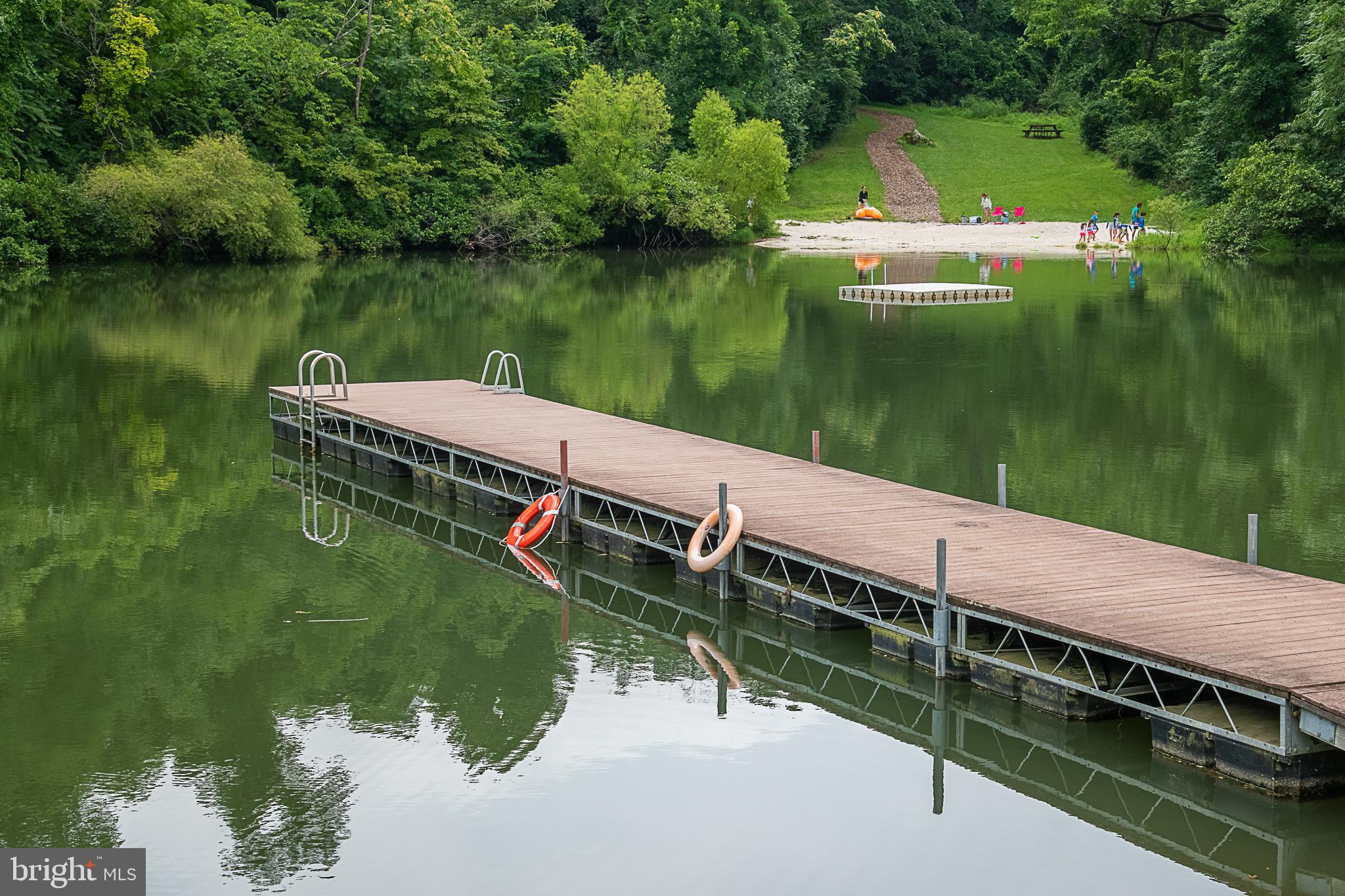 BLUE MOUNTAIN - Residential