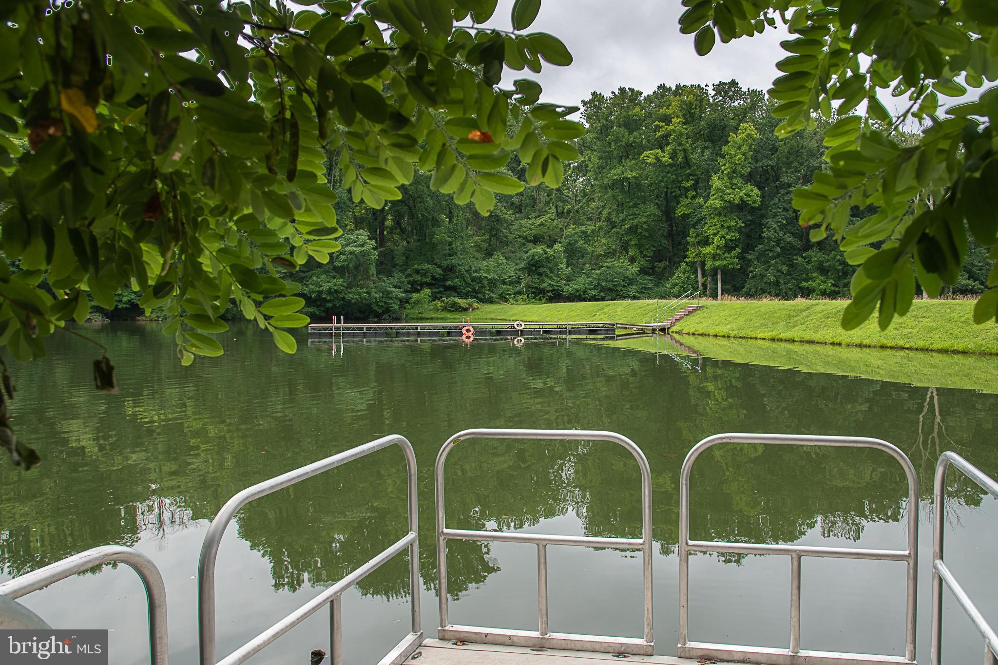 BLUE MOUNTAIN - Residential