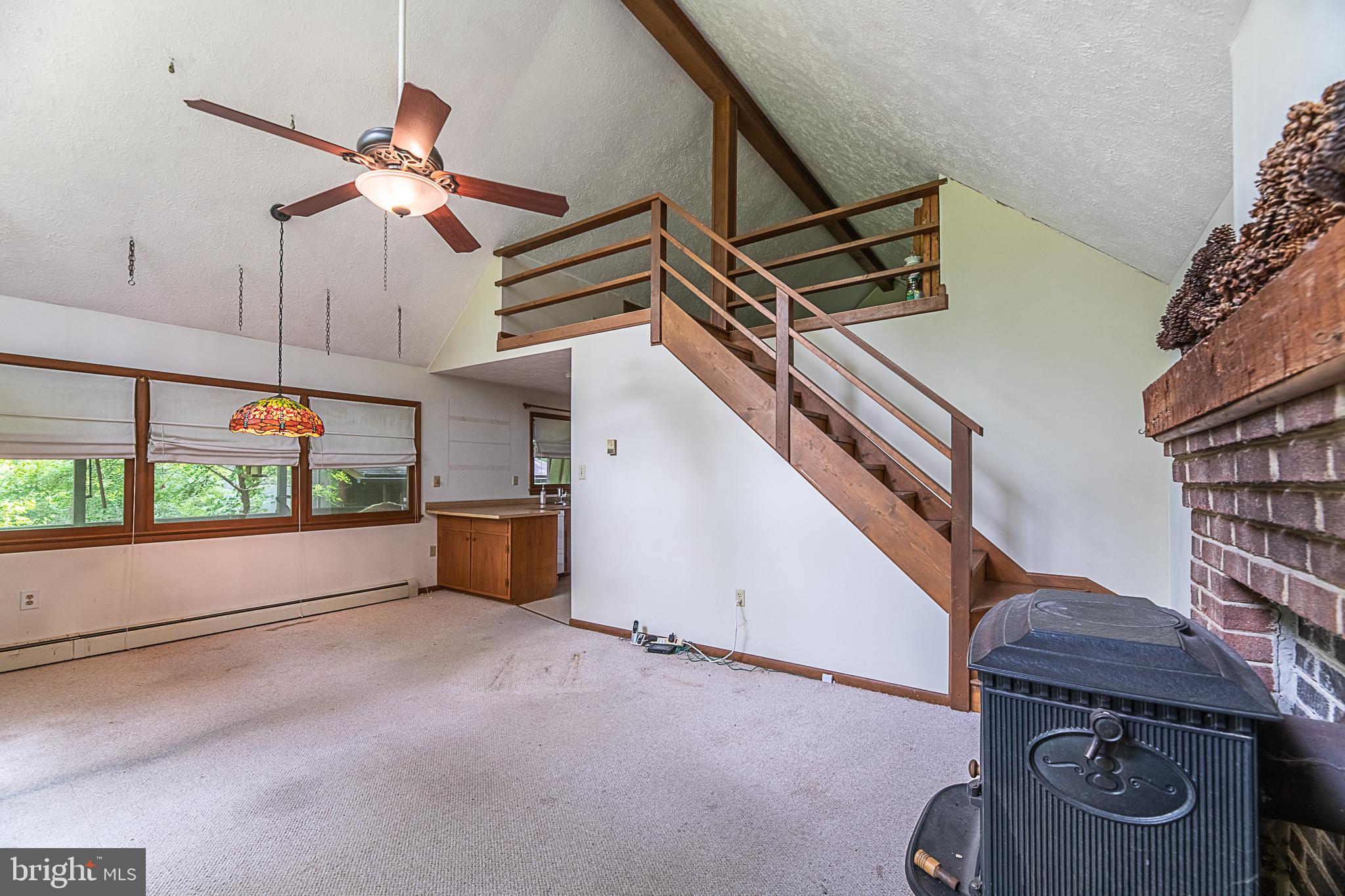 BLUE MOUNTAIN - Residential