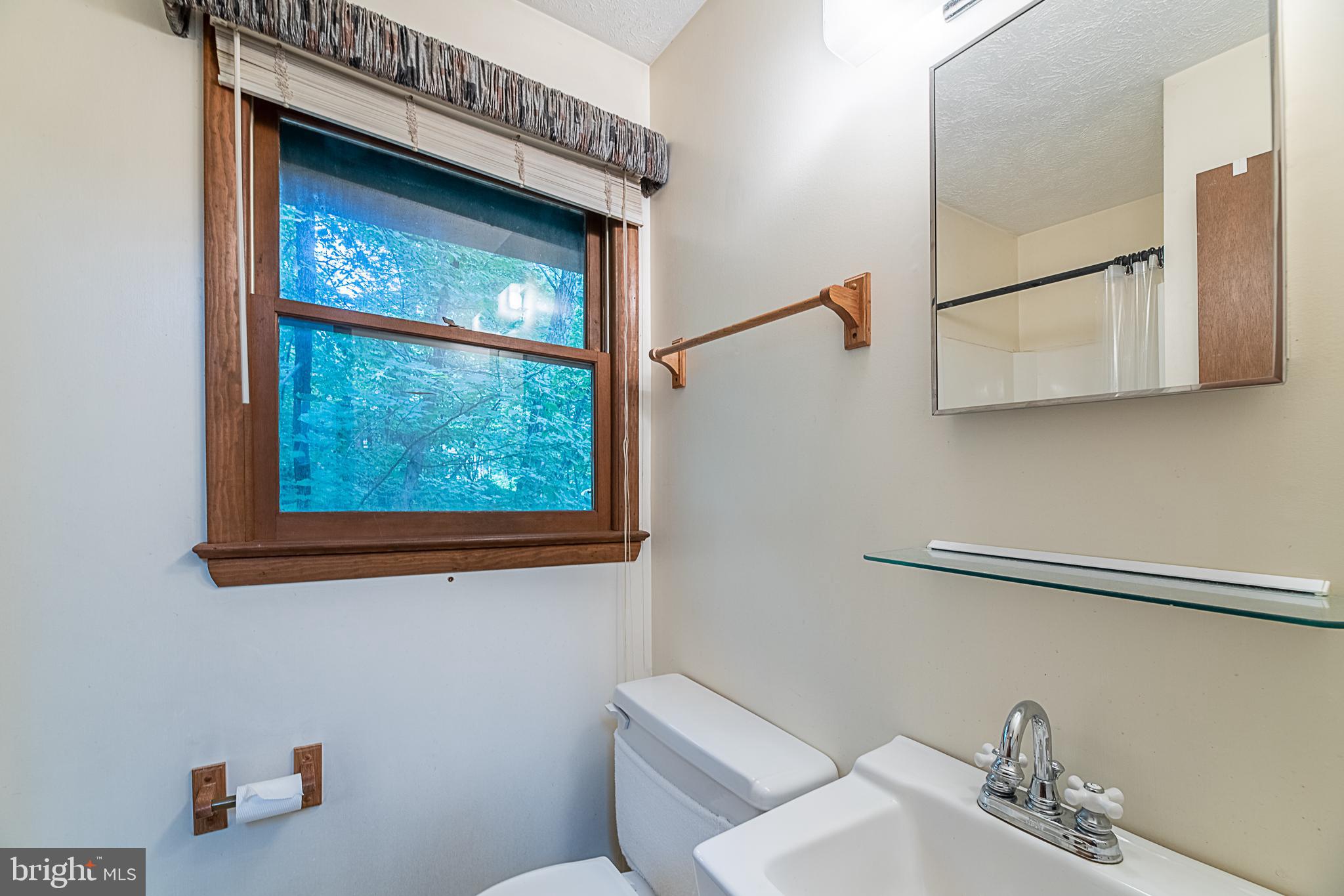 BLUE MOUNTAIN - Residential