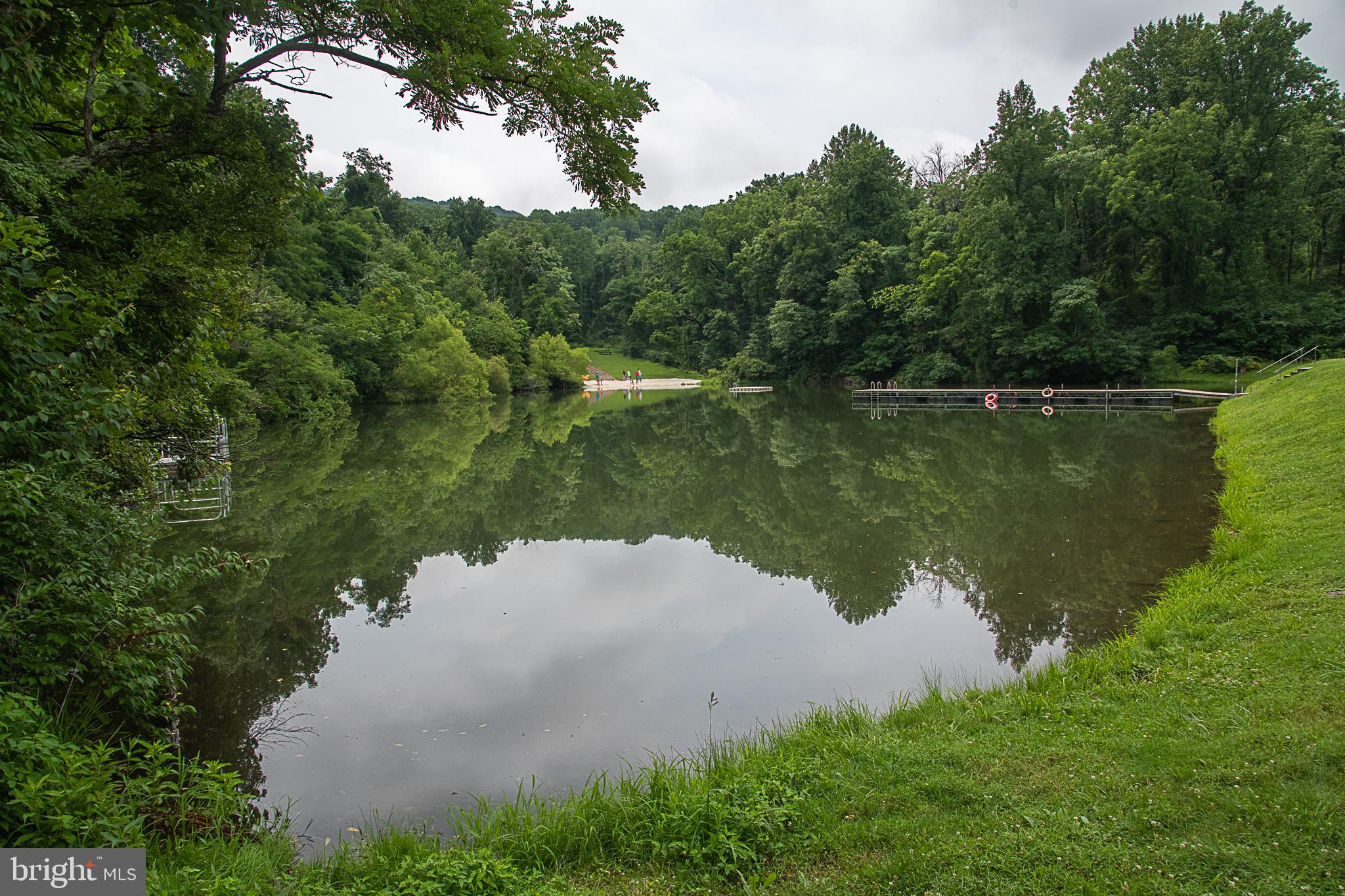 BLUE MOUNTAIN - Residential