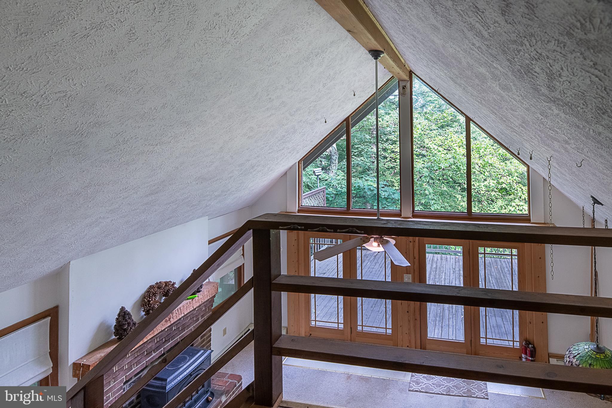 BLUE MOUNTAIN - Residential