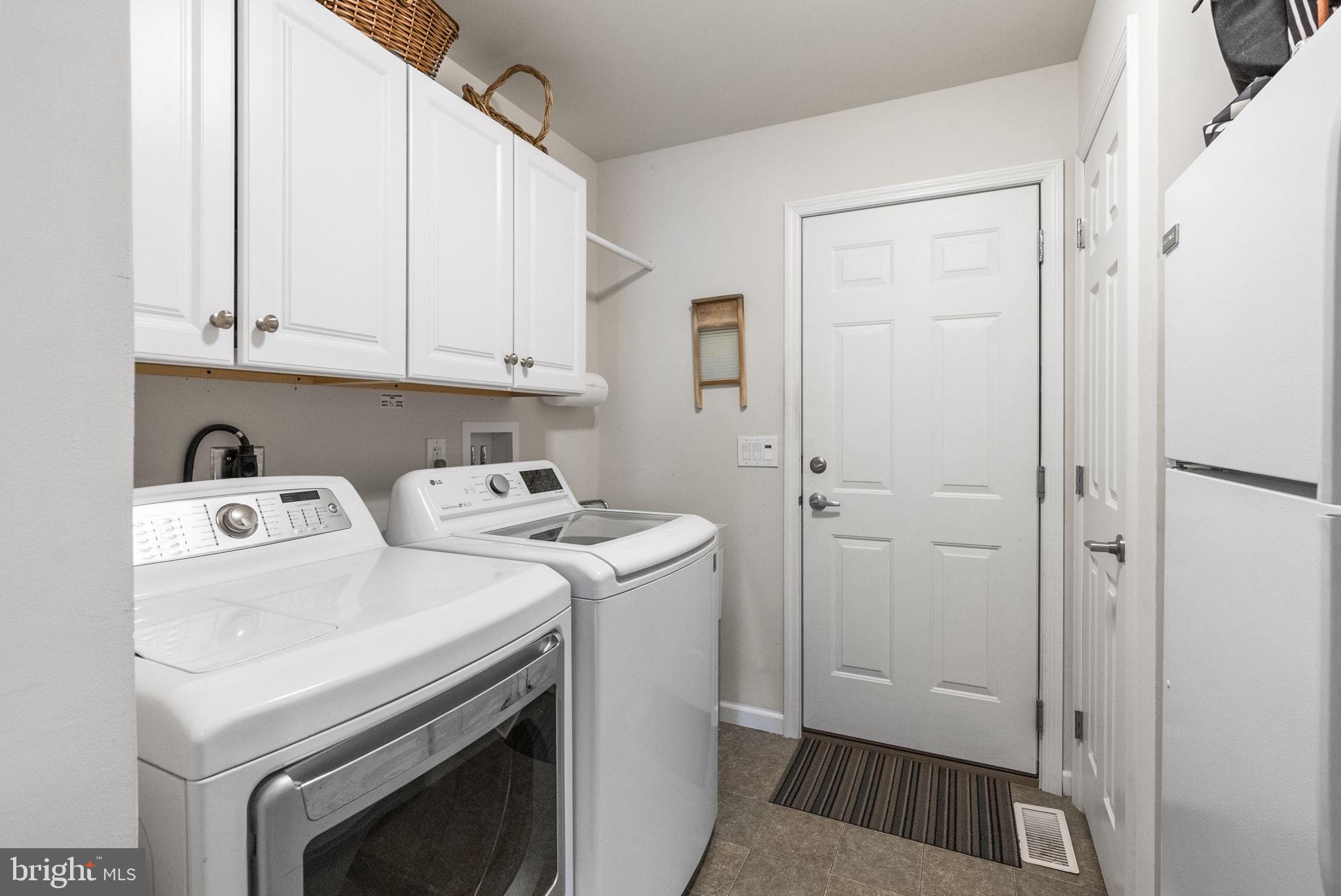 BLUE BELL SPRINGS - Residential