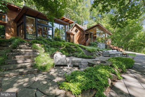 11540 SPRINGRIDGE ROAD POTOMAC MD 20854