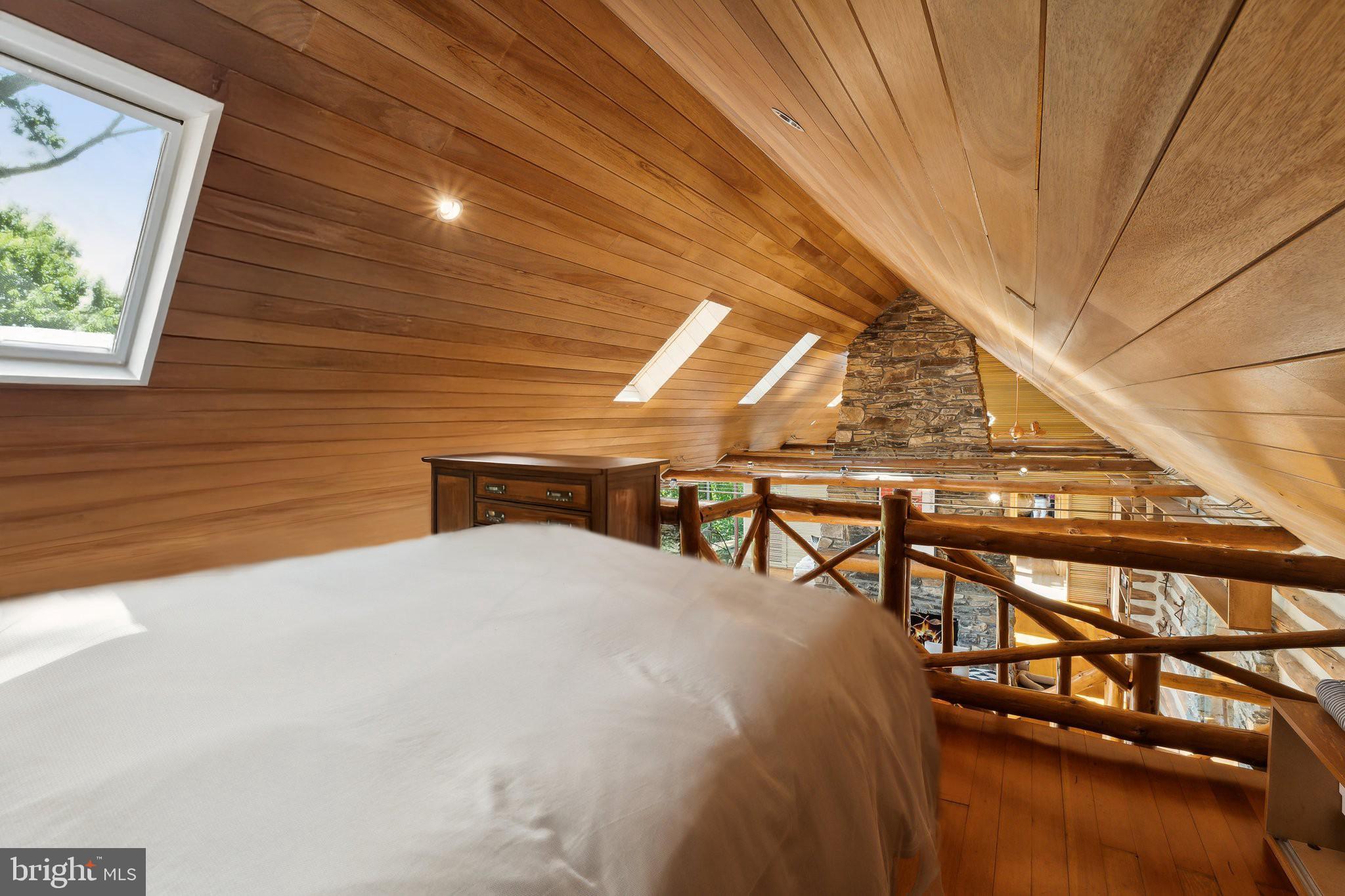 BEALLMOUNT GROVE - Residential