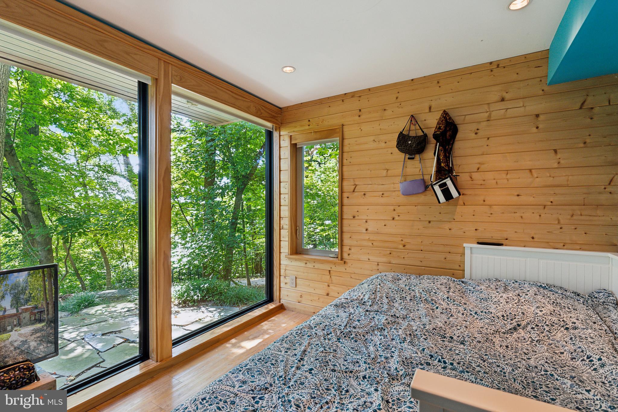 BEALLMOUNT GROVE - Residential