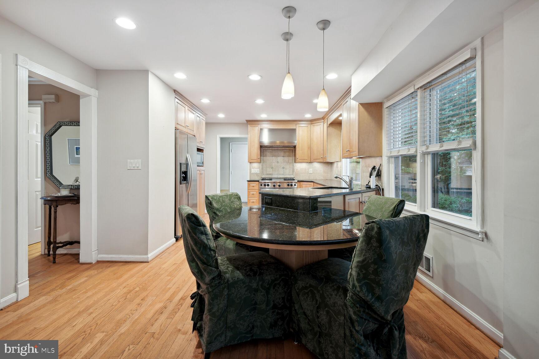 INVERNESS FOREST - Residential