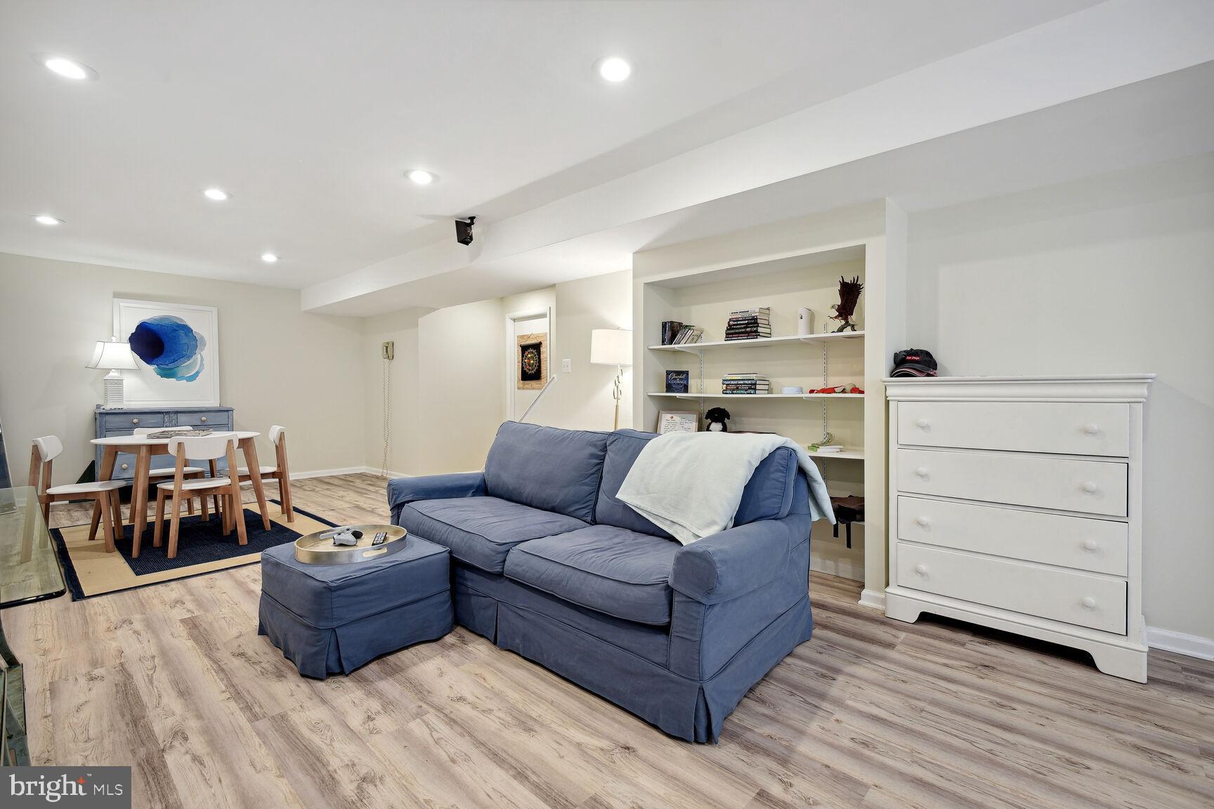 INVERNESS FOREST - Residential