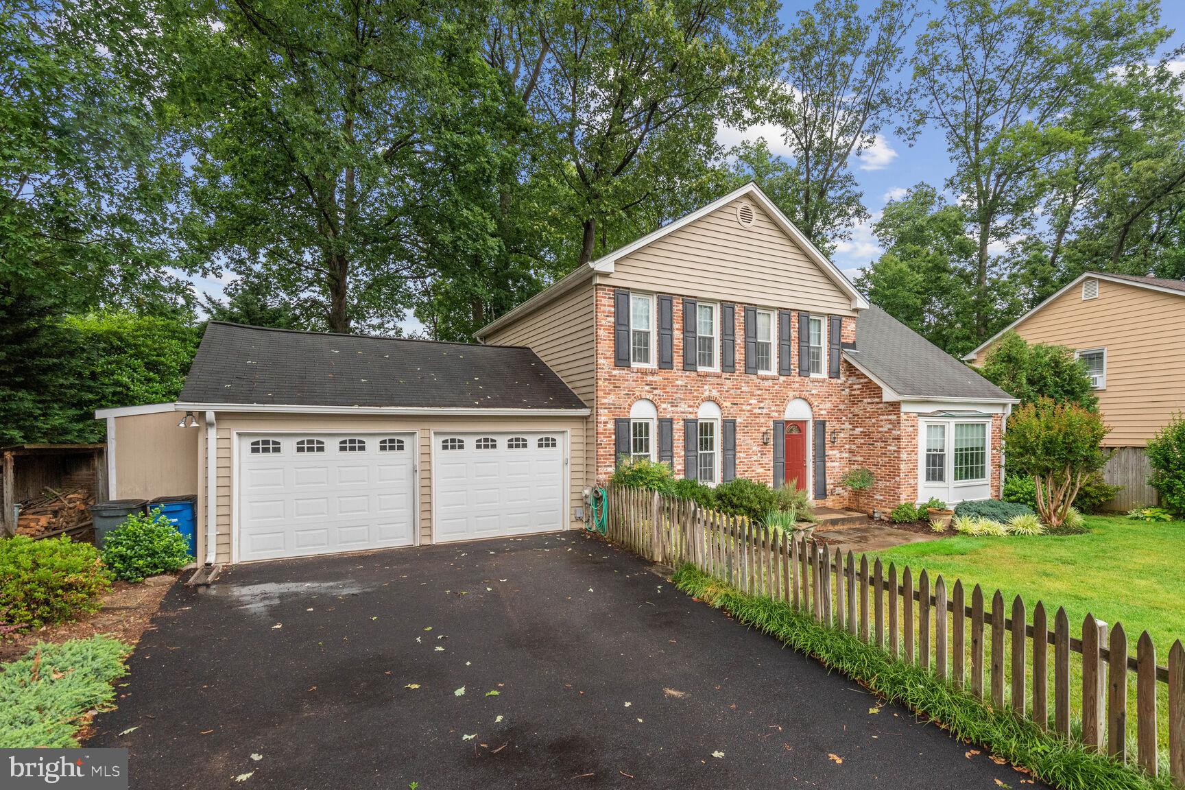 INVERNESS FOREST - Residential