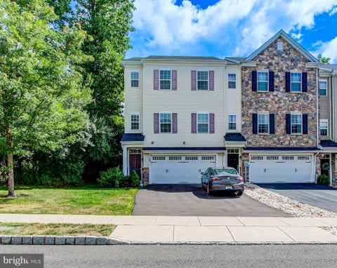 Townhouse For Rent - 109 Master Avenue<br/> Bucks County, FEASTERVILLE TREVOSE, PA 19053