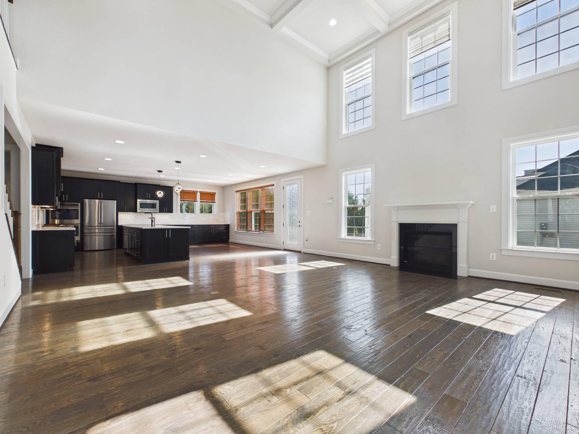 MARBURY - Residential