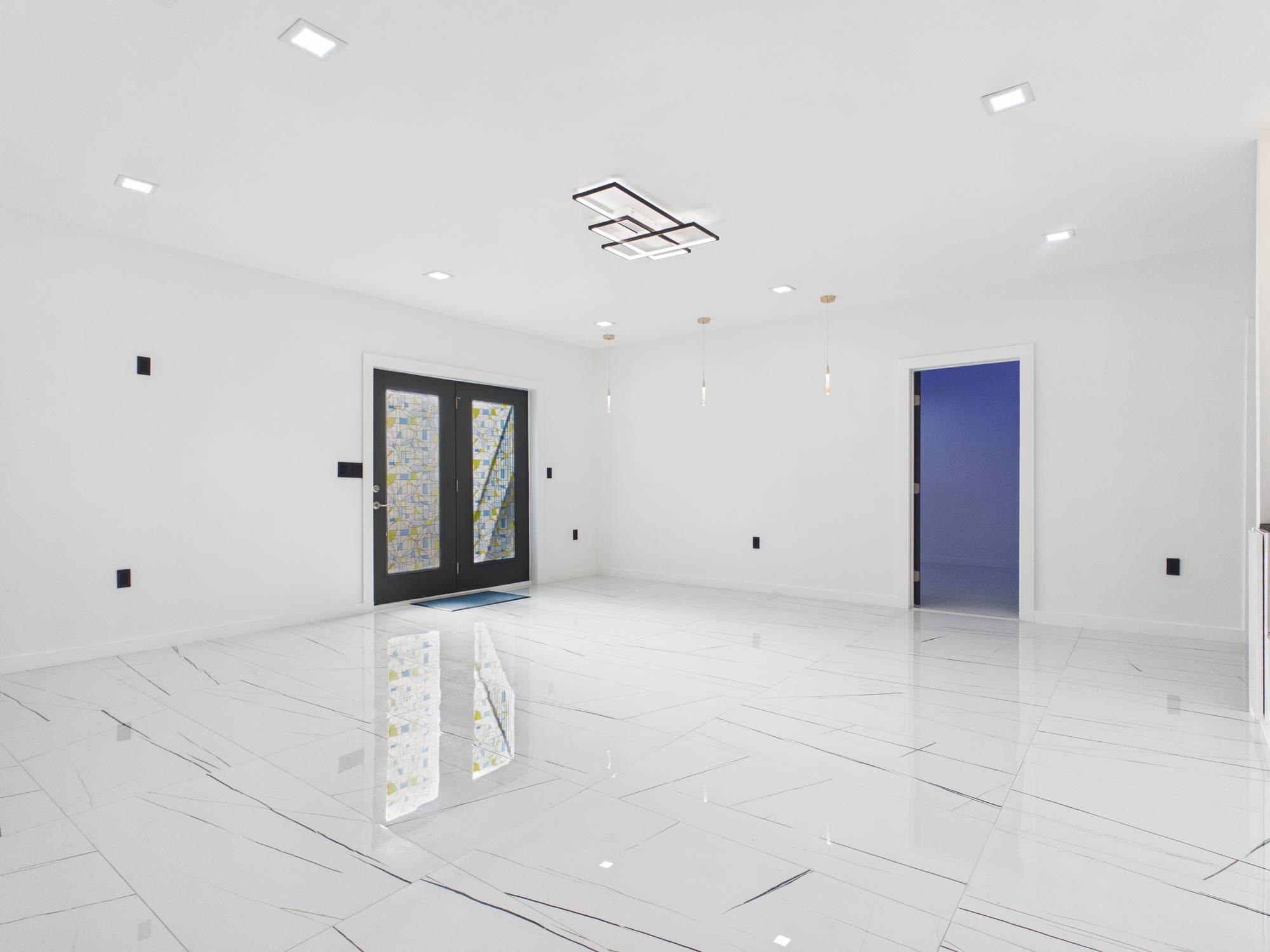 MARBURY - Residential