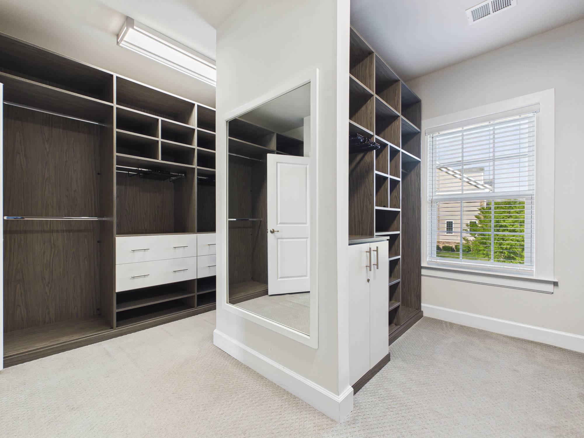 MARBURY - Residential