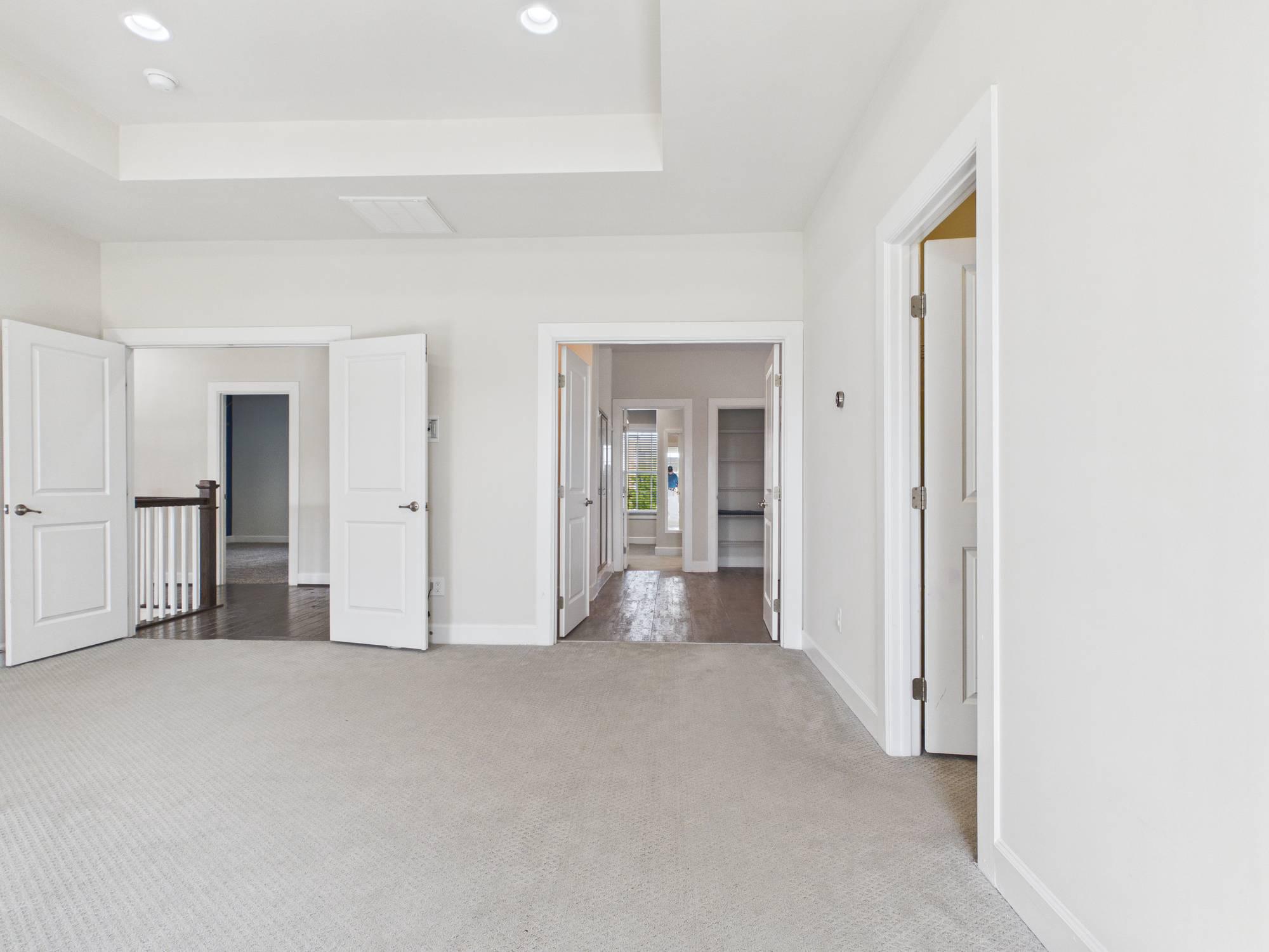 MARBURY - Residential