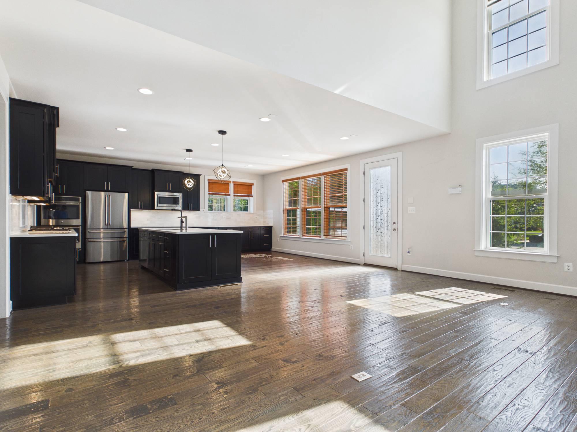 MARBURY - Residential