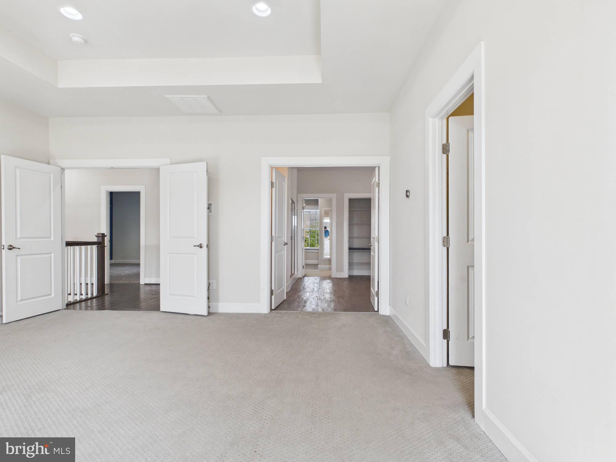 MARBURY - Residential