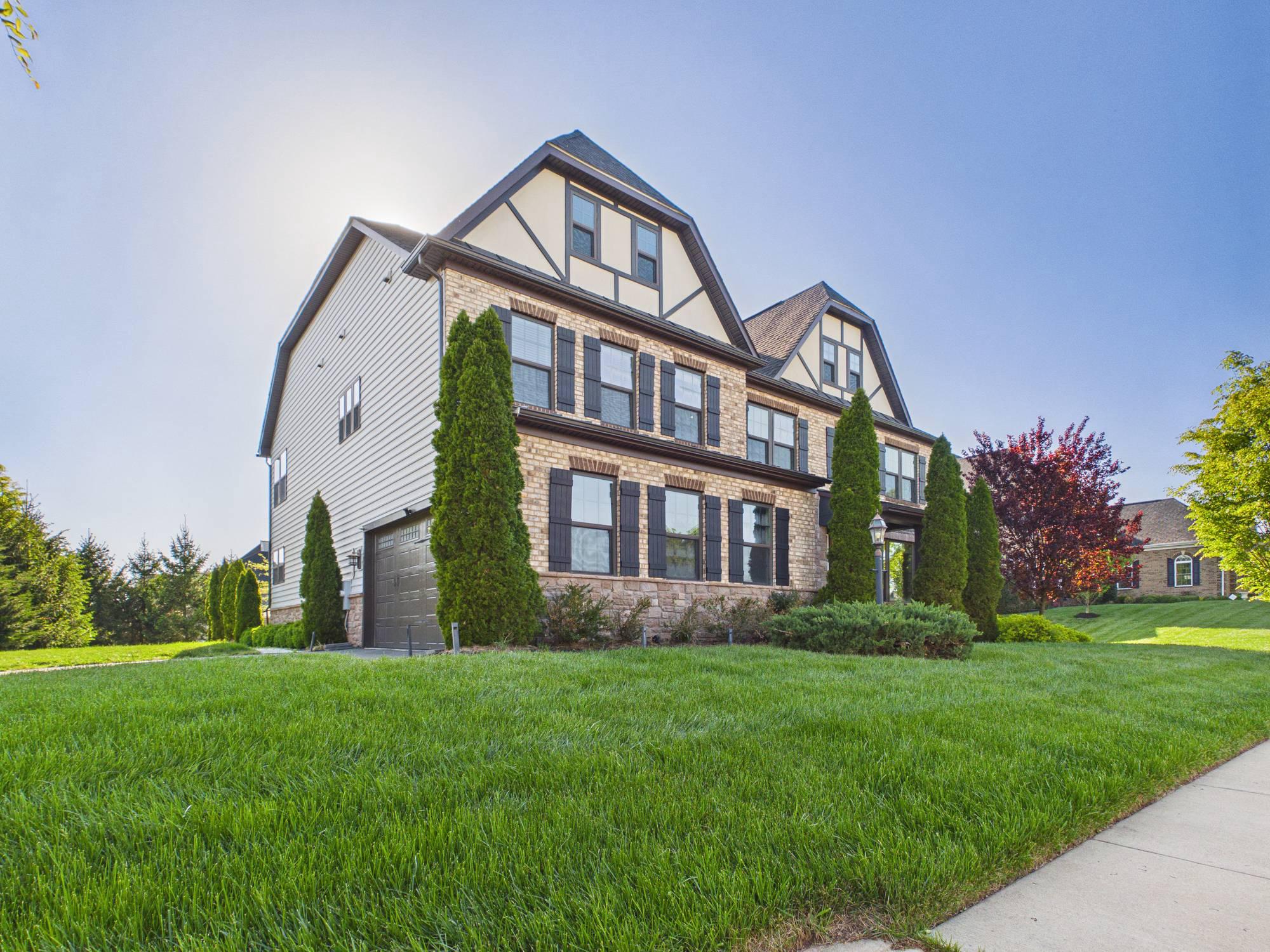 MARBURY - Residential