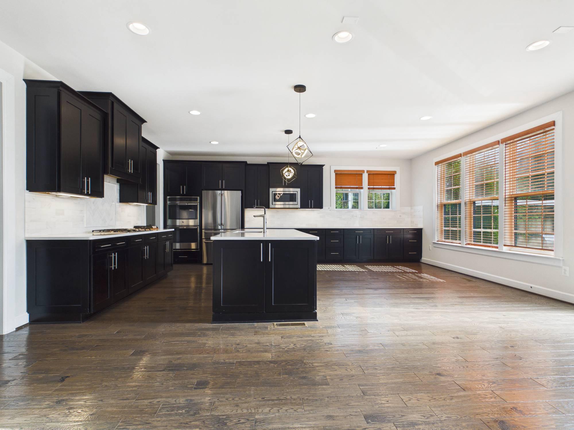 MARBURY - Residential