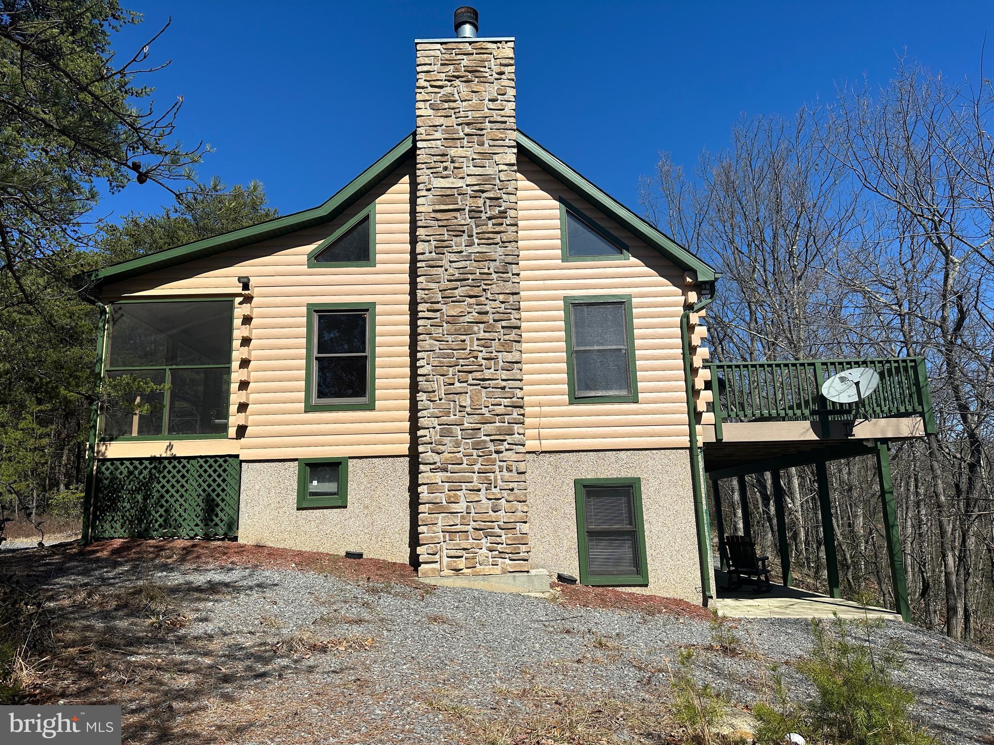 RIVER RIDGE - Residential