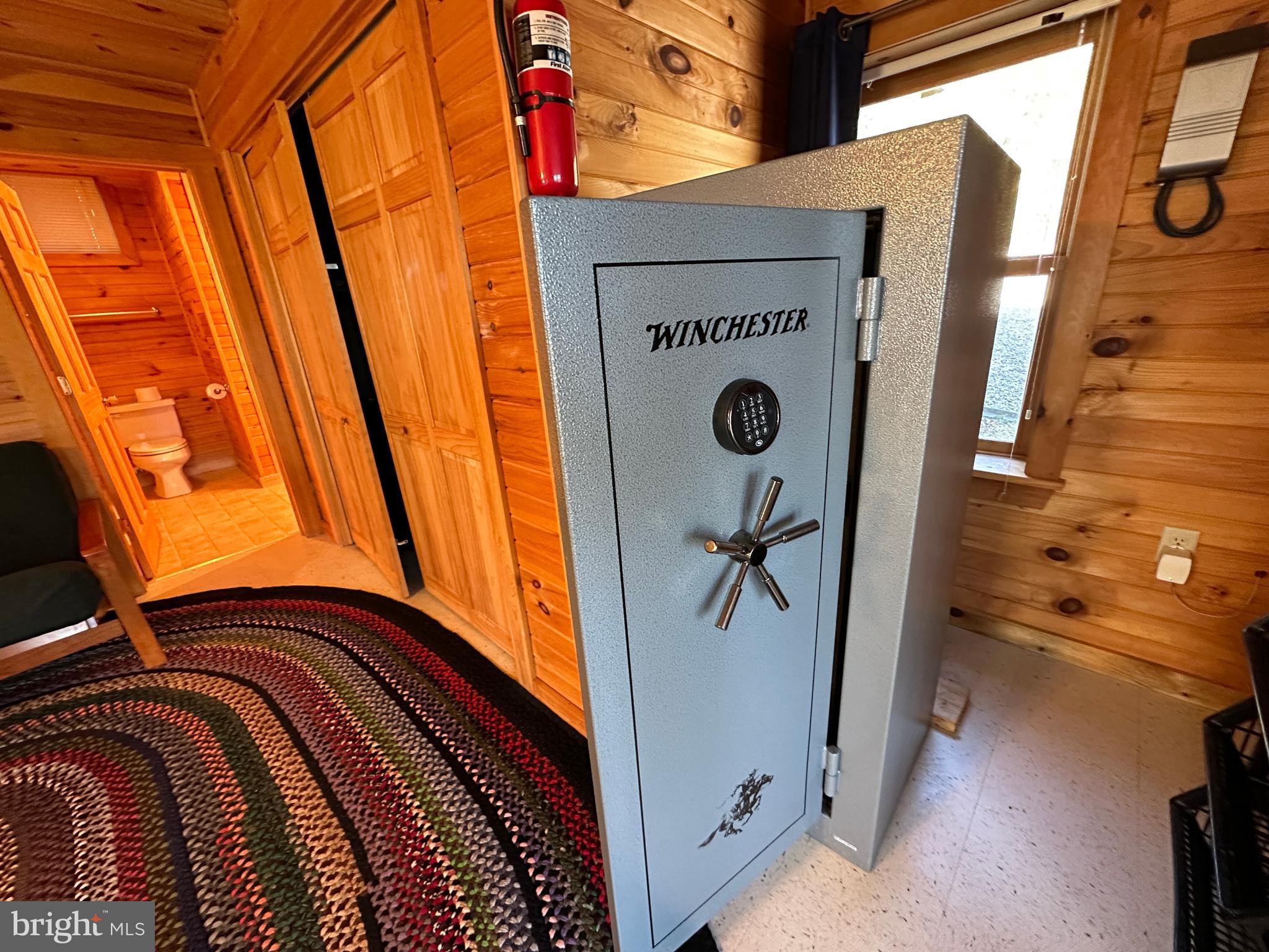 RIVER RIDGE - Residential