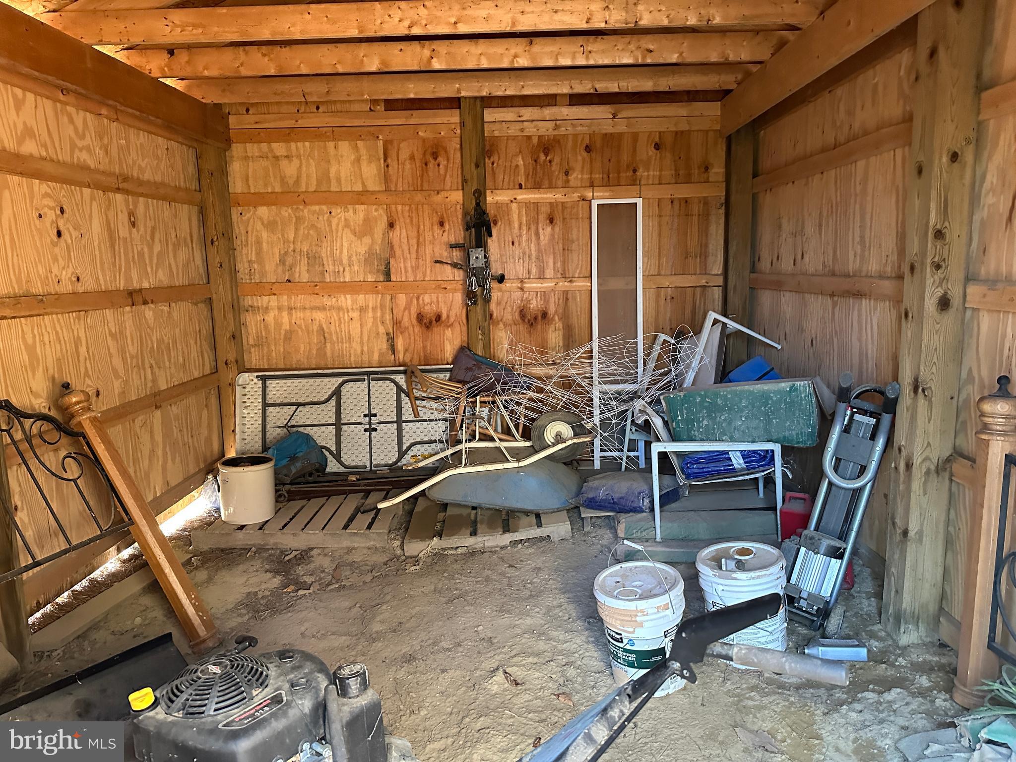 RIVER RIDGE - Residential