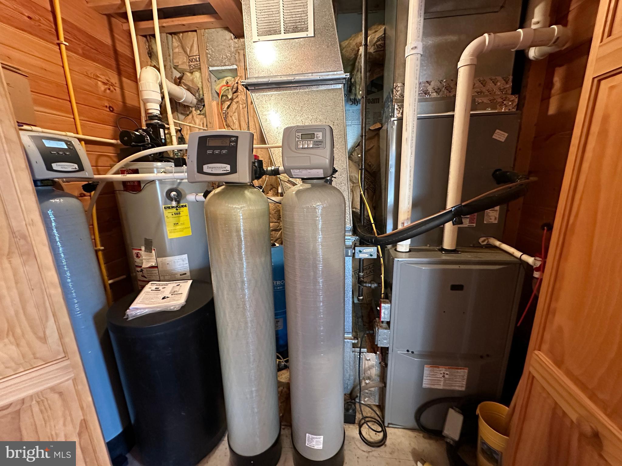 RIVER RIDGE - Residential