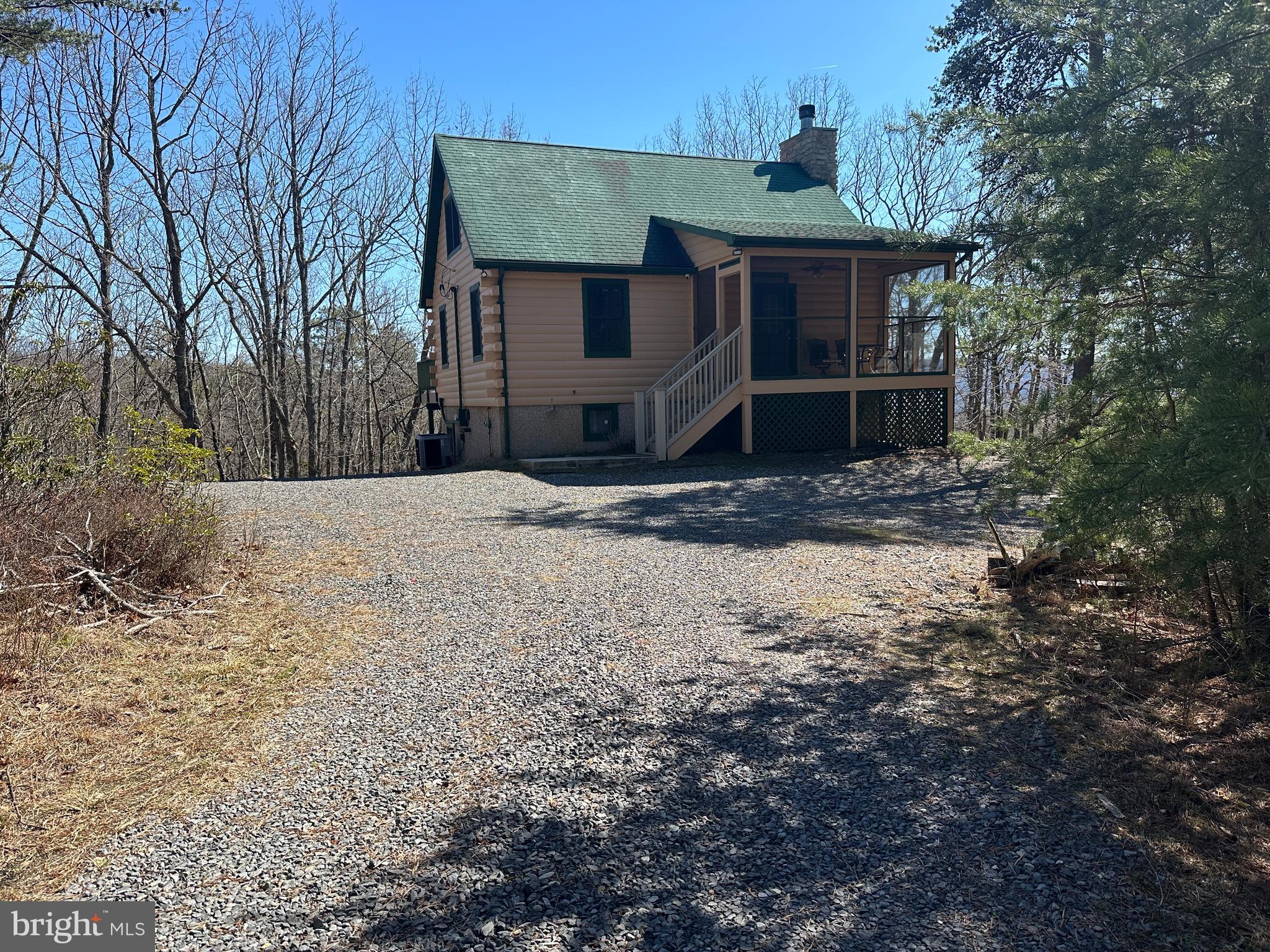 RIVER RIDGE - Residential