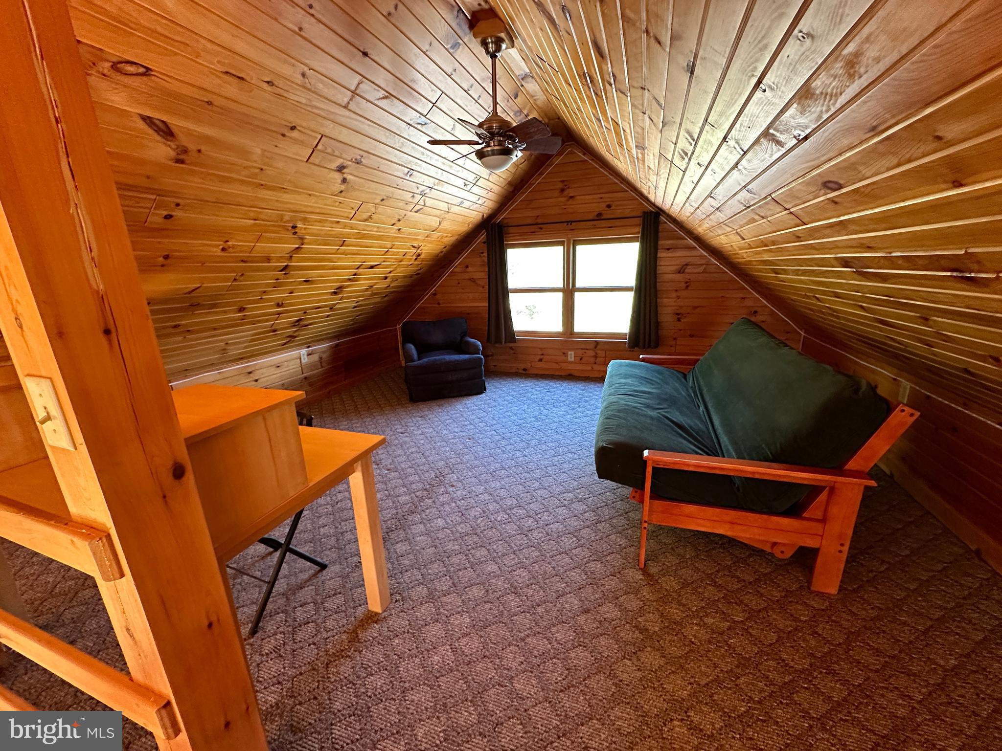 RIVER RIDGE - Residential