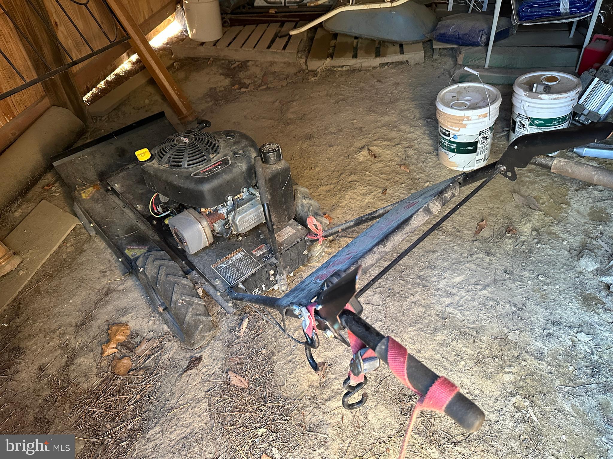 RIVER RIDGE - Residential