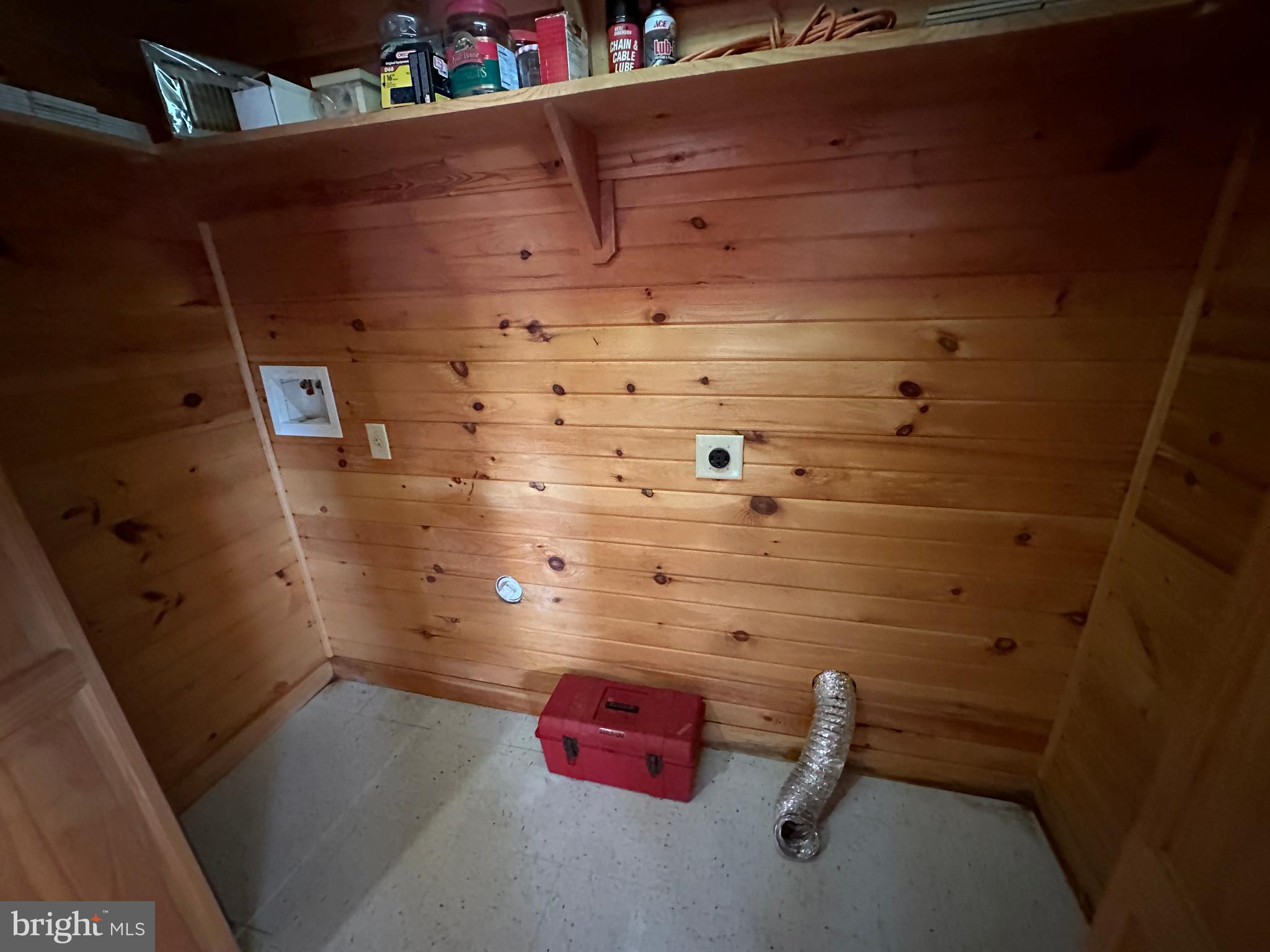 RIVER RIDGE - Residential