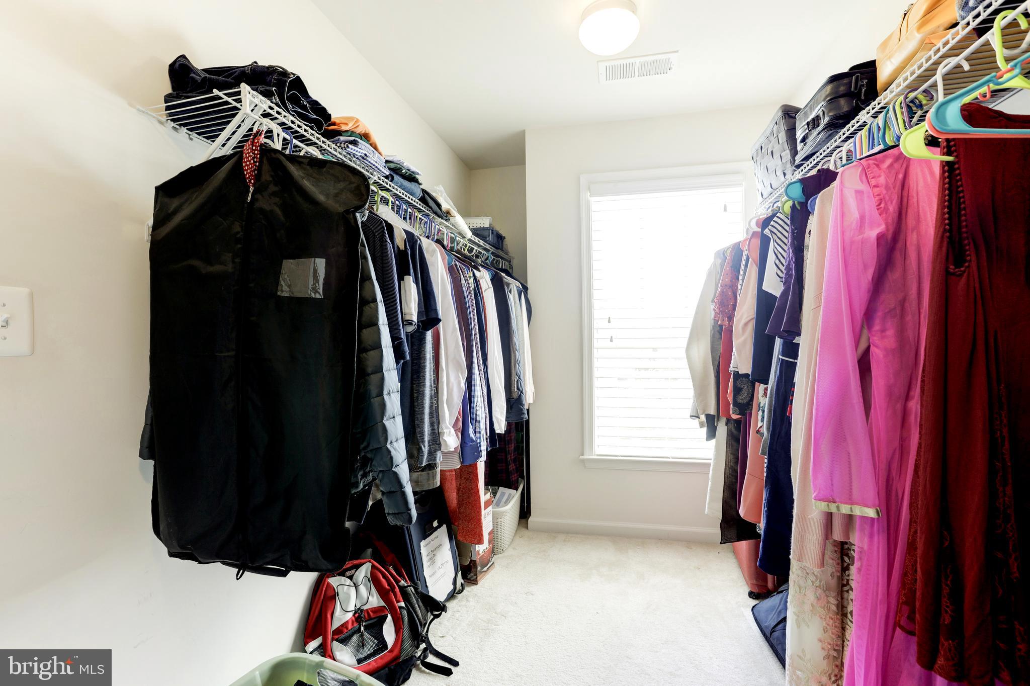 STONE RIDGE LAND BAY 3 - Residential Lease