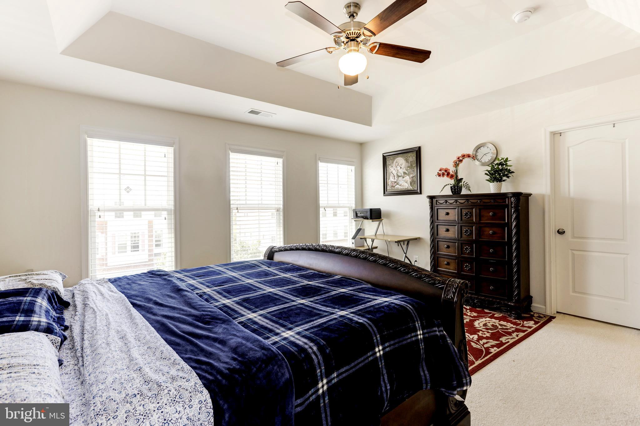 STONE RIDGE LAND BAY 3 - Residential Lease