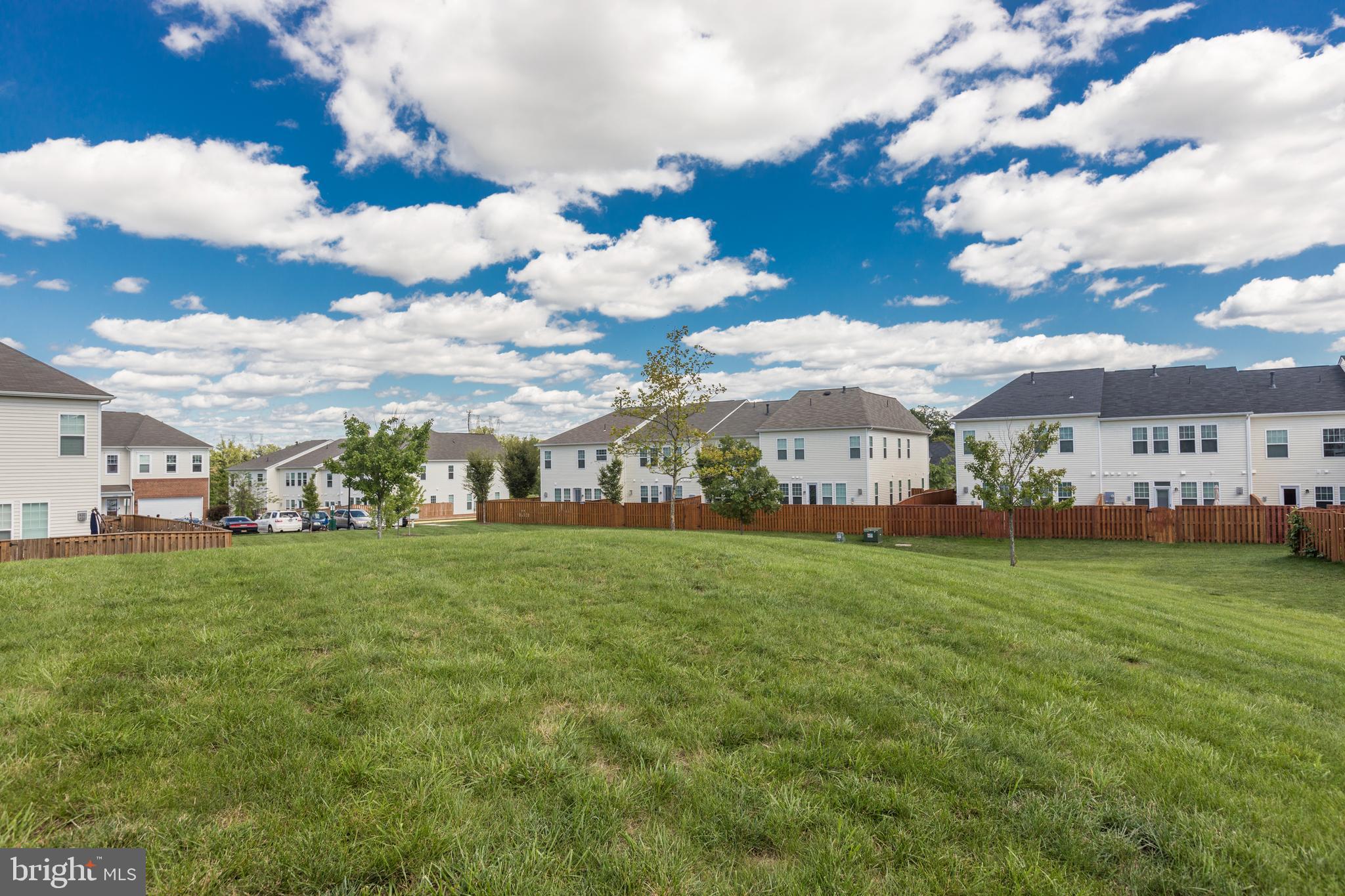 STONE RIDGE LAND BAY 3 - Residential Lease