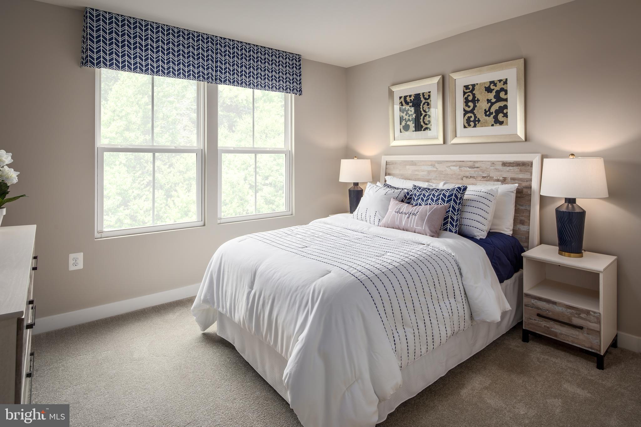 MARTINSBURG - Residential