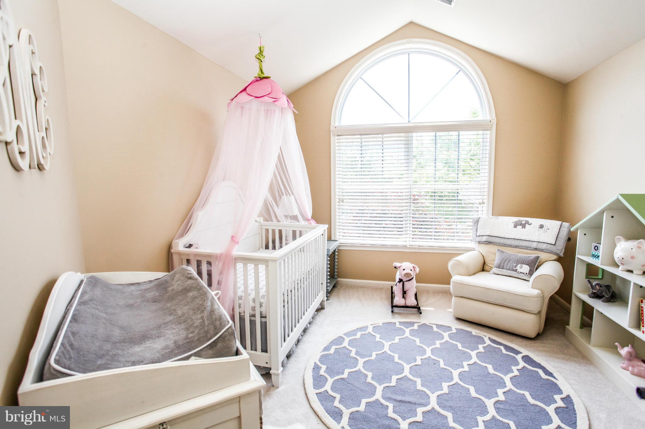 ASHBURN VILLAGE - Residential