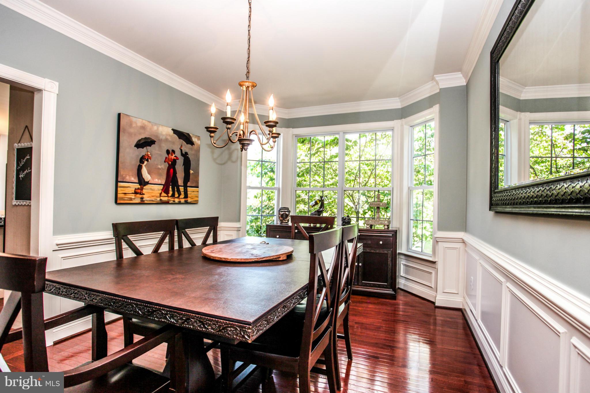 ASHBURN VILLAGE - Residential