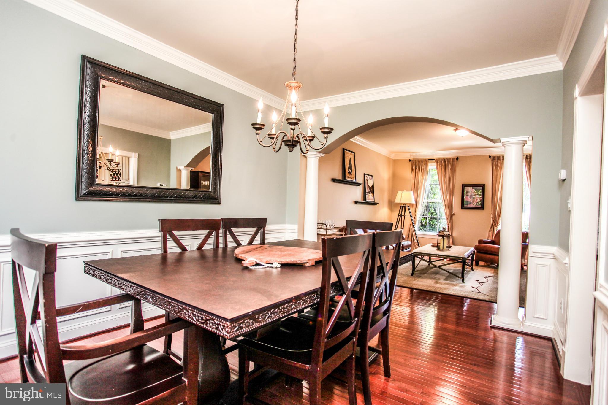 ASHBURN VILLAGE - Residential