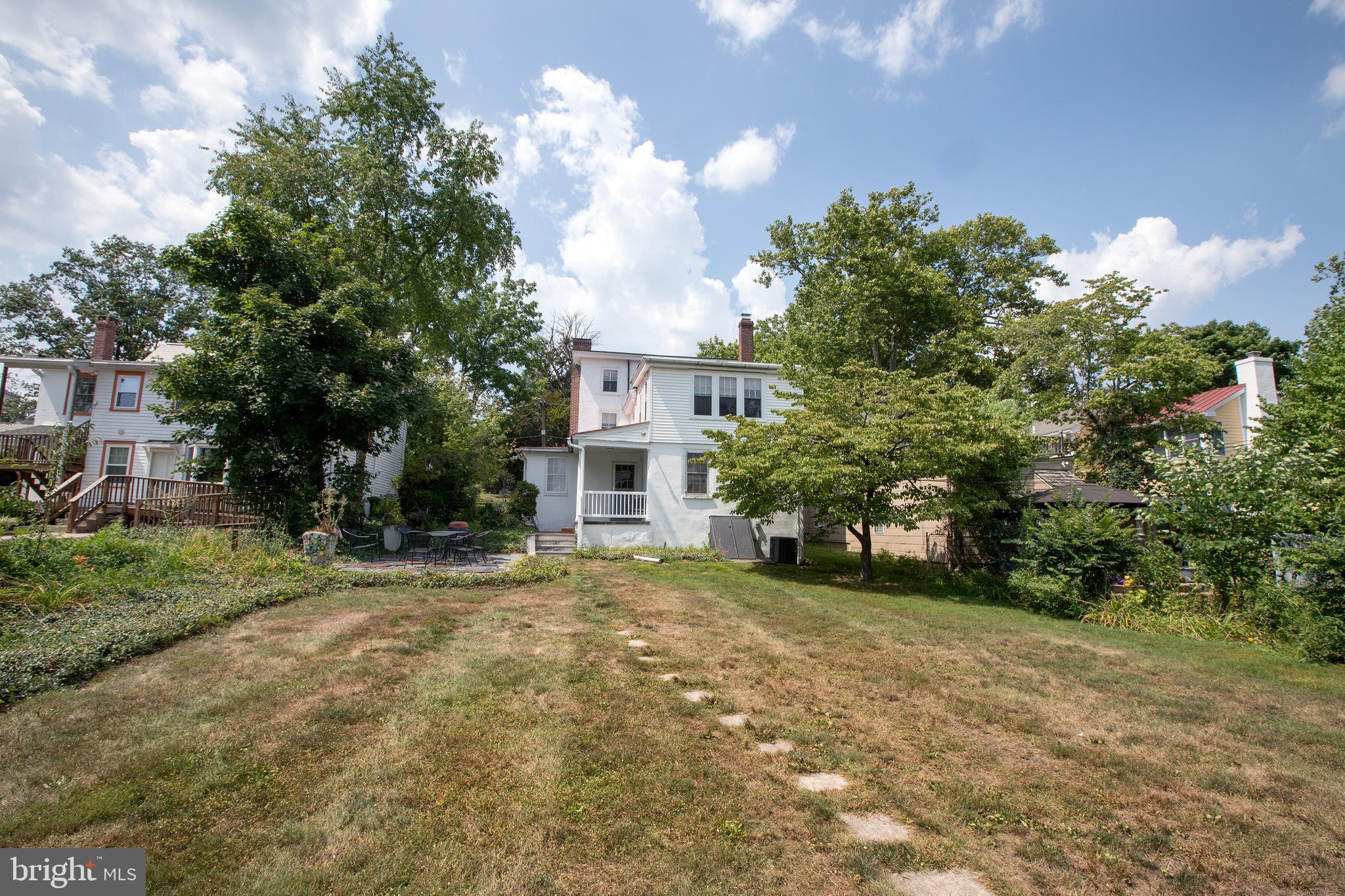 DOYLESTOWN BORO - Commercial Sale