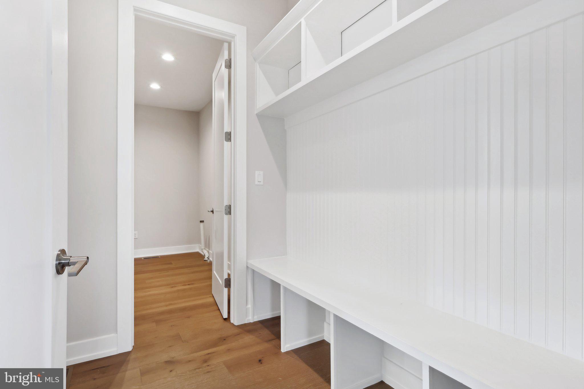 GARNET POINTE - Residential