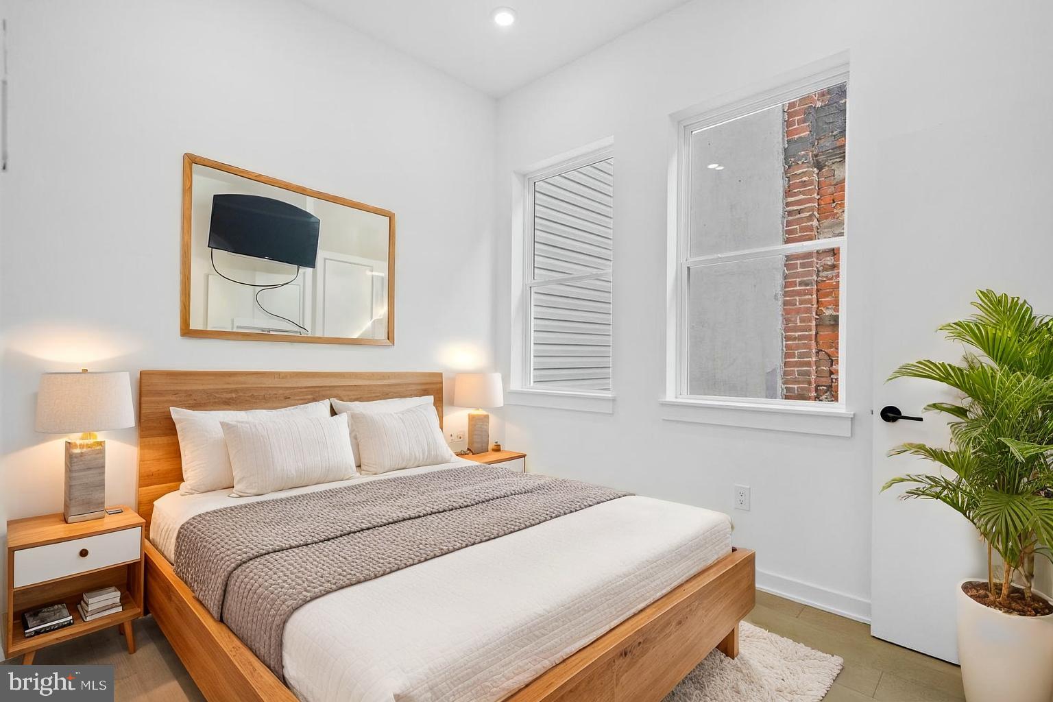 FISHTOWN - Residential Lease