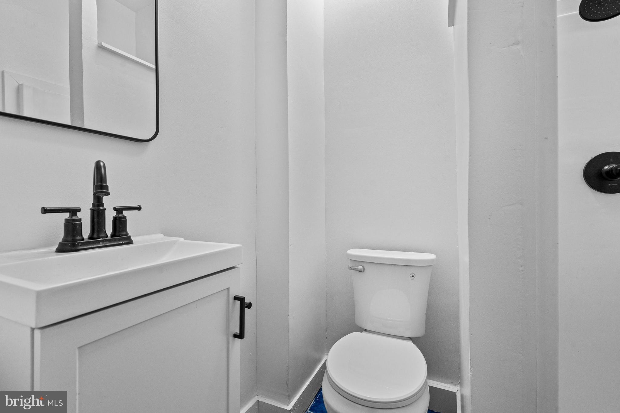 FRANKLIN SQUARE HISTORIC DISTRICT - Residential Lease