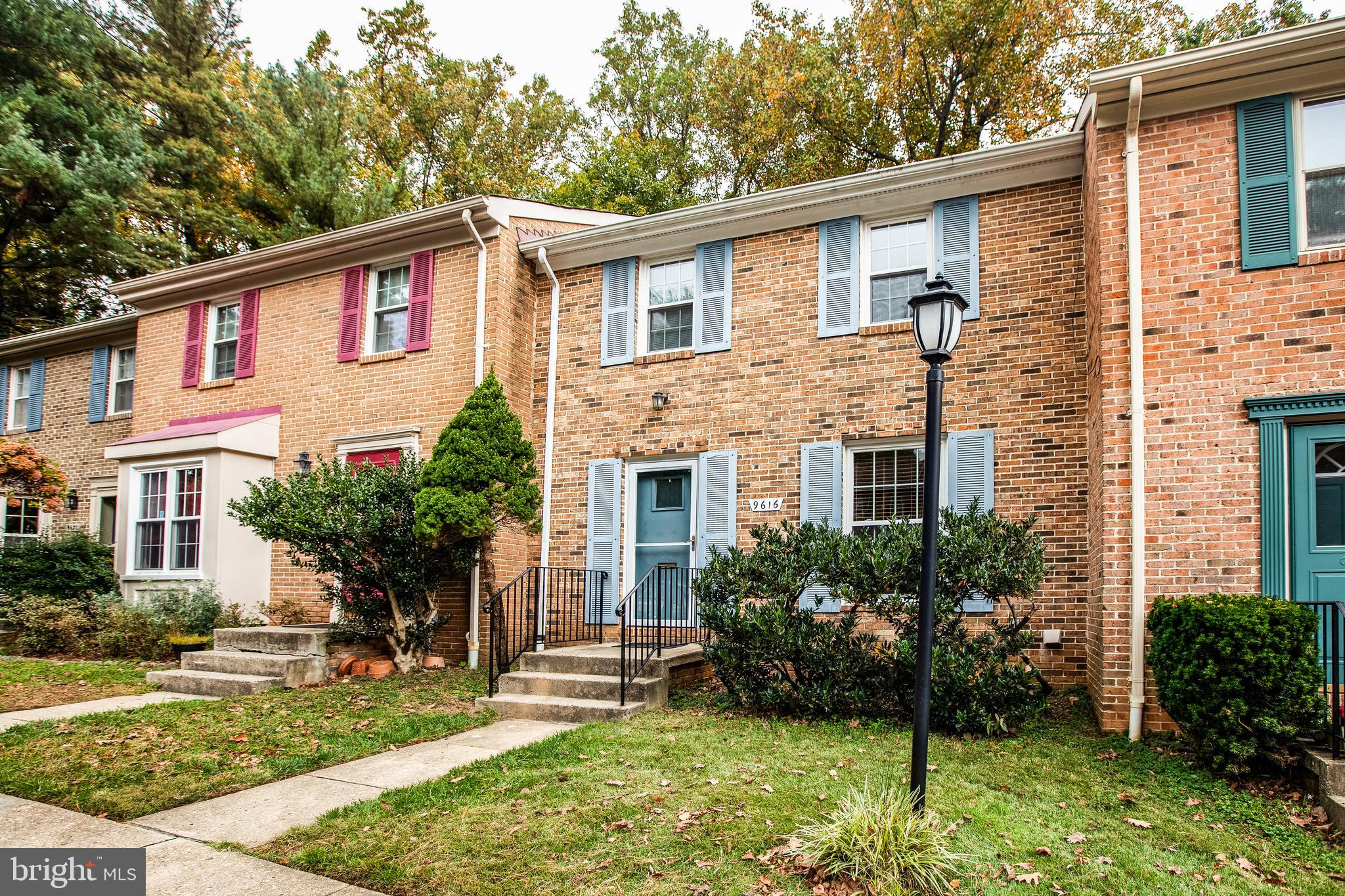 LINDEN SQUARE - Residential