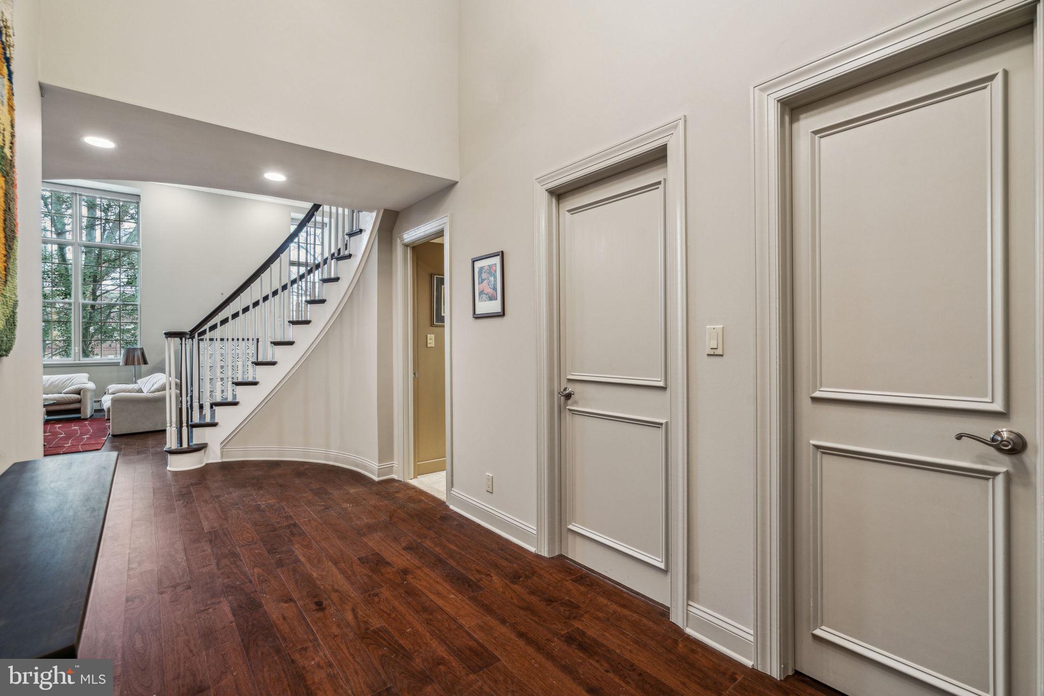 211 S 4TH STREET 25 105