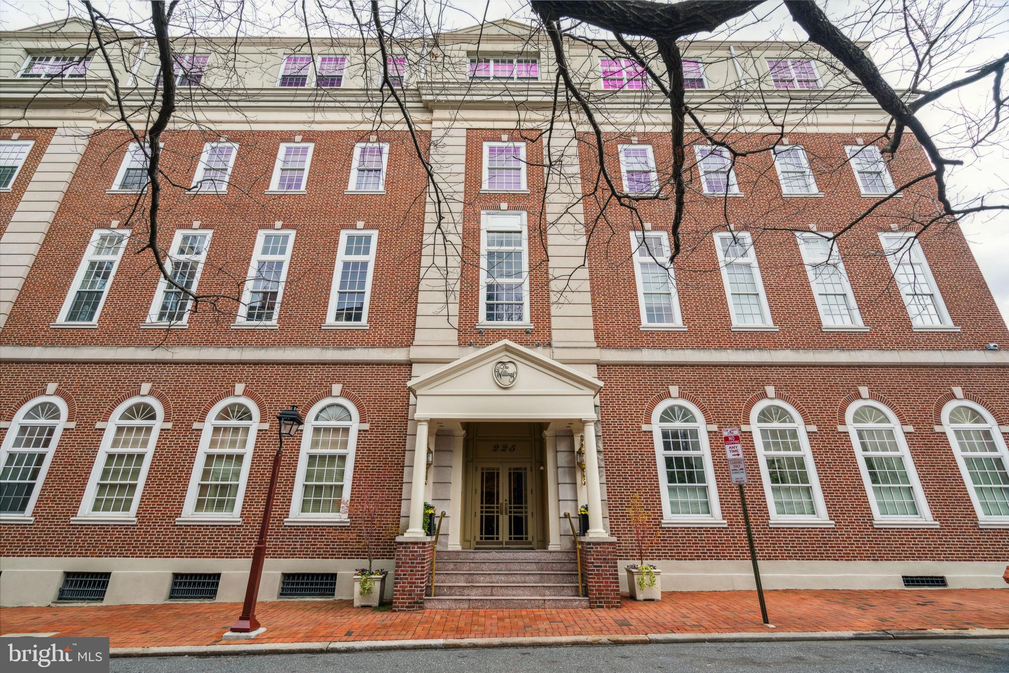SOCIETY HILL - Residential