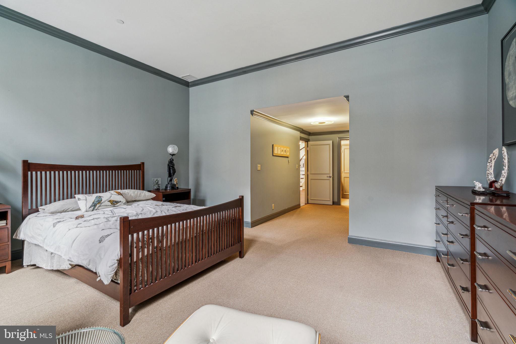 SOCIETY HILL - Residential